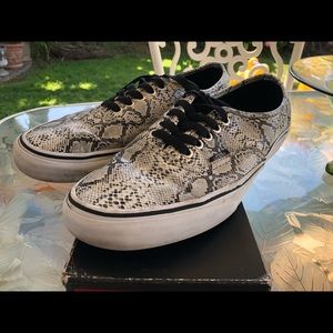 Vans Authentic Snakeskin men’s 9.5